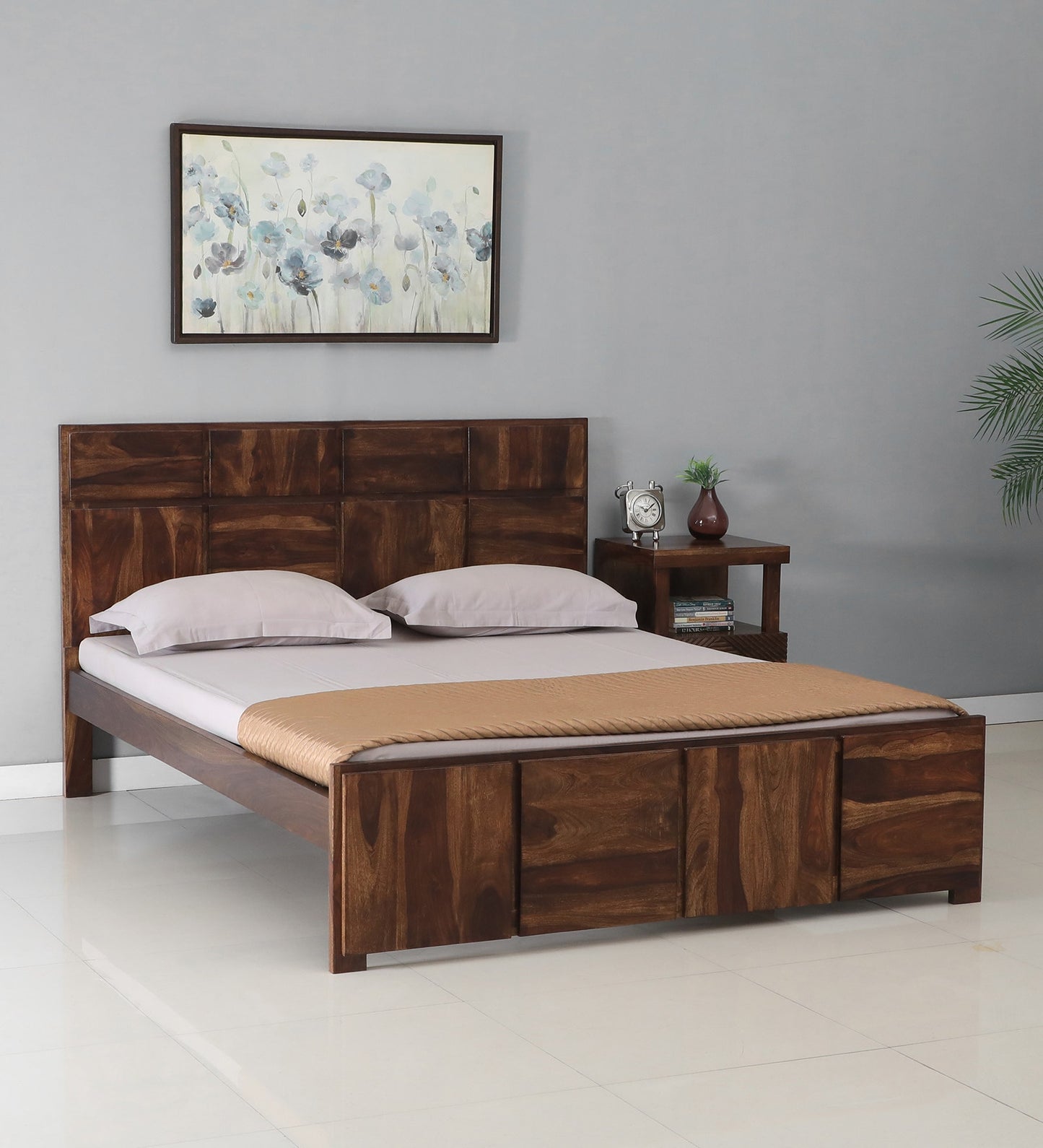 Sheesham Wood Queen Size Bed In Provincial Teak Finish