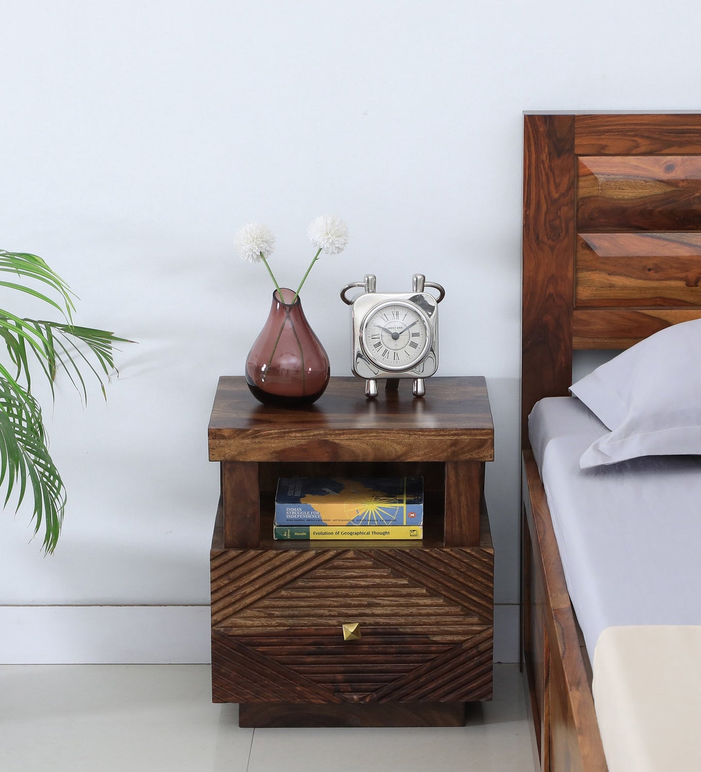 Sheesham Wood Bedside Table In Natural Walnut Polish Finish With Drawer